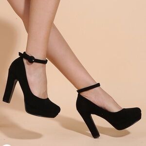 Vintage Jomei Black Suede Platform chunky Heels 38 7.5 30%off w♥️-bundle2+1/2off